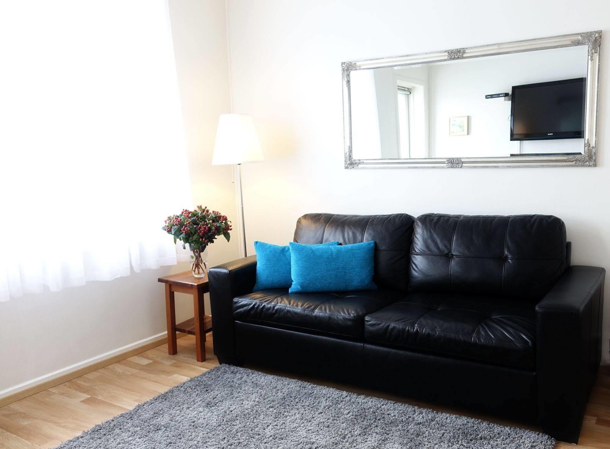 Castle House & Embassy Luxury Apartments Reykjavik Luaran gambar