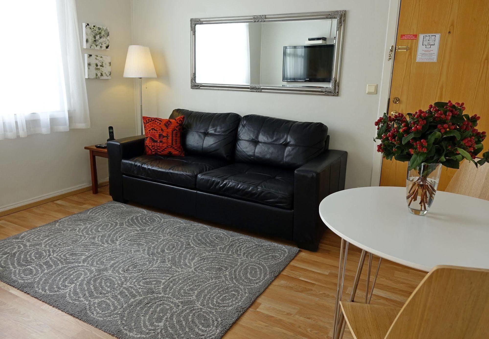 Castle House & Embassy Luxury Apartments Reykjavik Luaran gambar