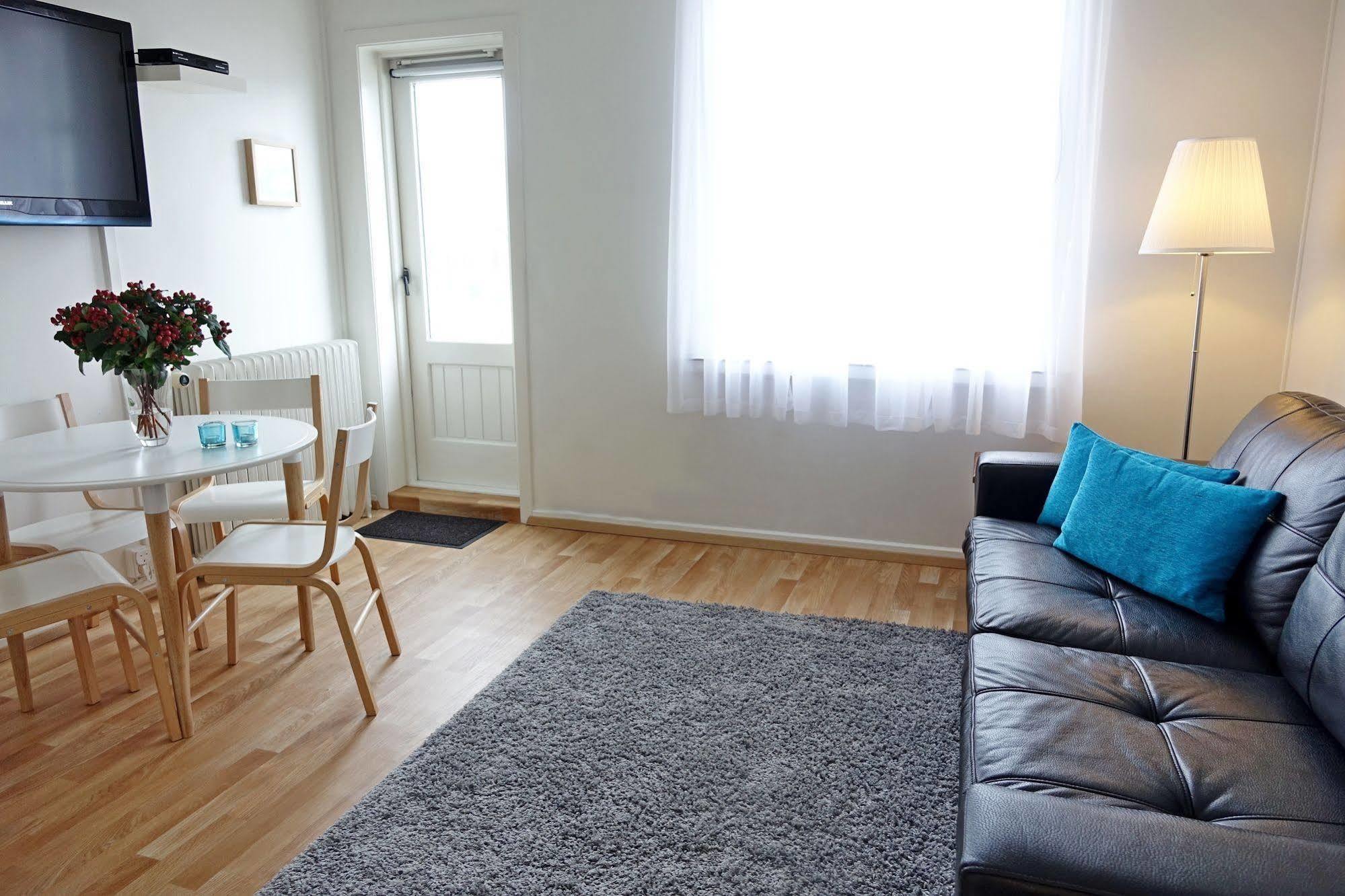 Castle House & Embassy Luxury Apartments Reykjavik Luaran gambar