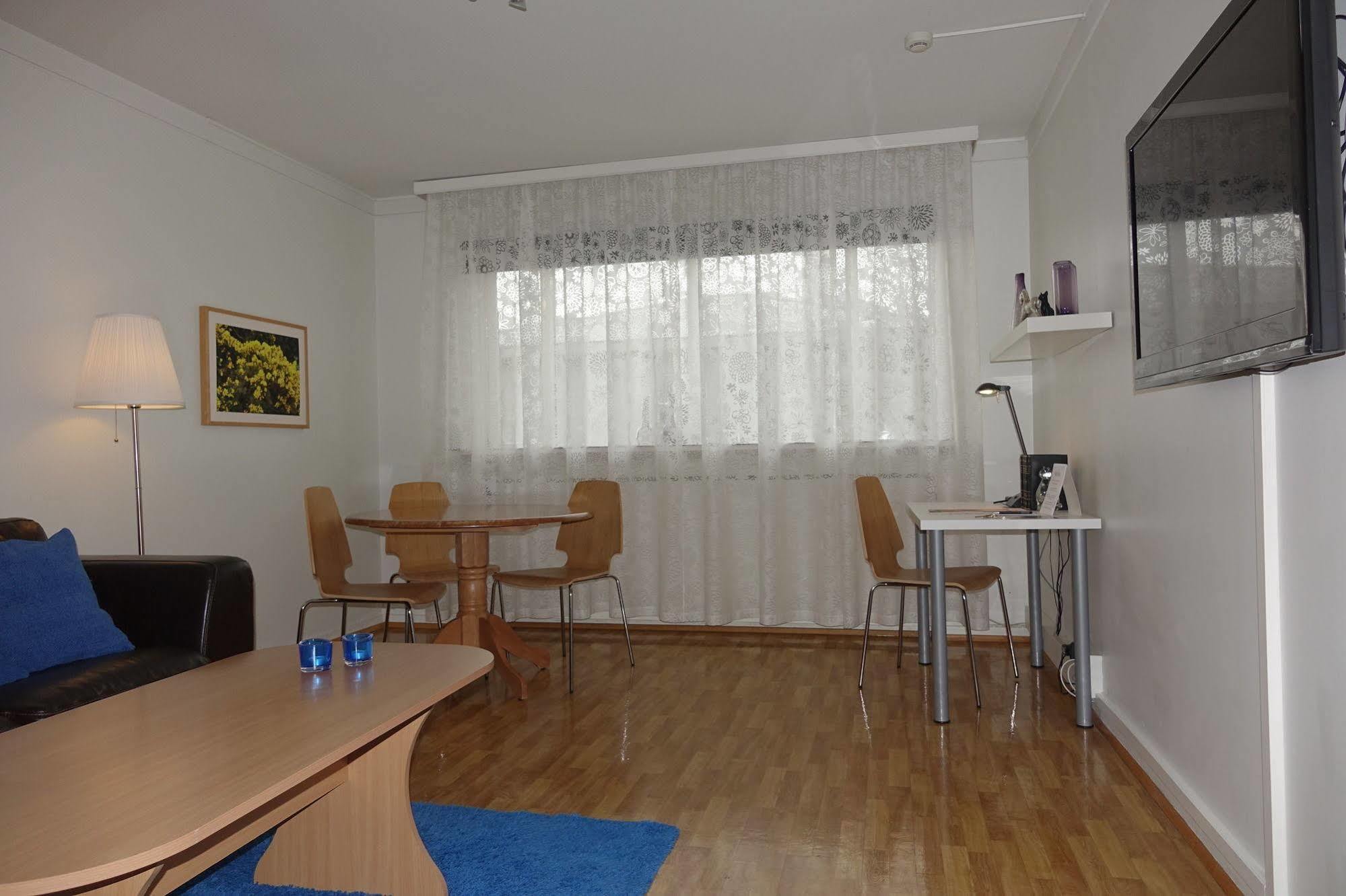 Castle House & Embassy Luxury Apartments Reykjavik Luaran gambar