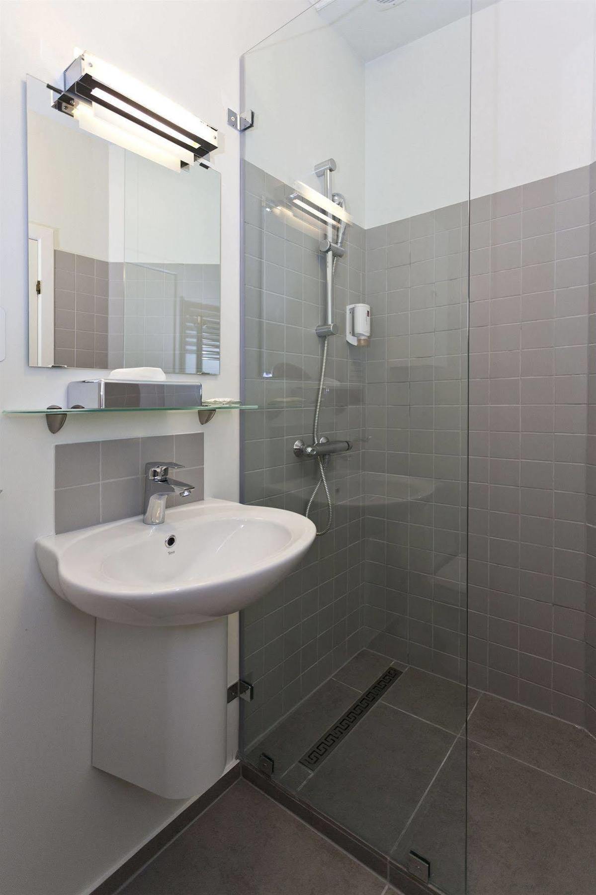 Castle House & Embassy Luxury Apartments Reykjavik Luaran gambar